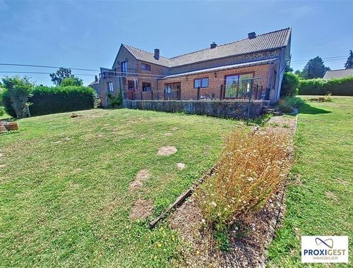                                         Maison à vendre à Floreffe, € 369.000
