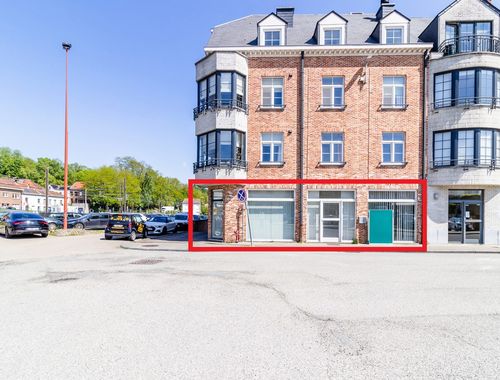                                         Kantoorgebouw te huur in Wavre, € 2.250
