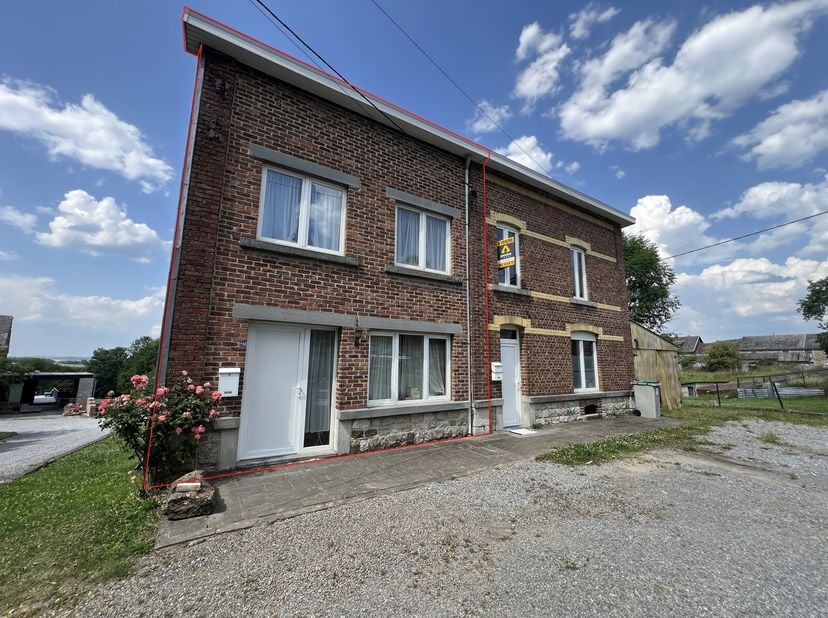 Heyd (Durbuy): maison d&#039;habitation 3 chambres située sur une parcelle de 247m² dans le centre du village.&lt;br /&gt;
Cette maison se compose comme suit:&lt;br