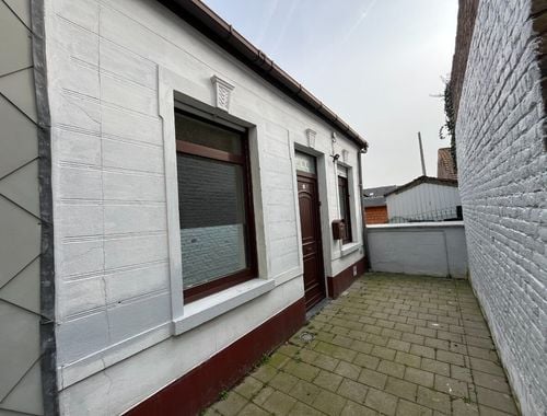                                         Maison à vendre à Moorsele, € 100.000
