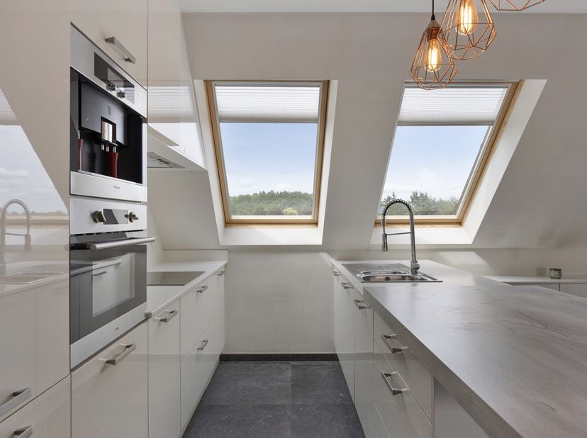 Dans le charmant village d&#039;Astene, à deux pas de la pittoresque Lys, ce sublime appartement en duplex attend son nouvel occupant. Une combinaison rare