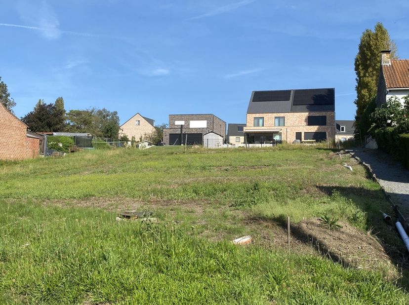 Terrain à vendre
                    à 1602 Vlezenbeek