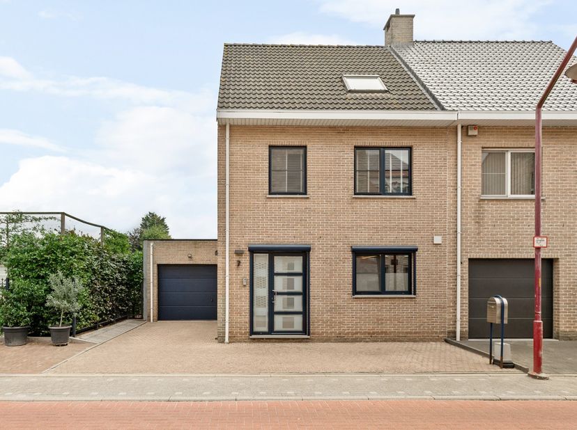 Maison à vendre
                    à 2940 Stabroek