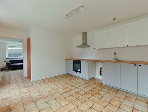                                         Gelijkvloers app. te koop in Rebaix, € 165.000
