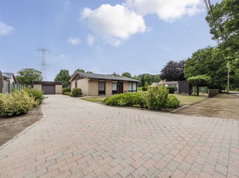 Maison à rénover avec grand jardin à Balen (Olmen), Heistraat 54, cadastrée section C numéro 0001BP0000 avec une superficie de 12 à 22 ares environ.&lt;b