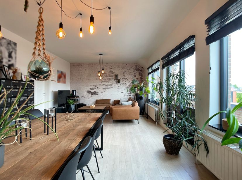 Appartement à vendre
                    à 9120 Melsele