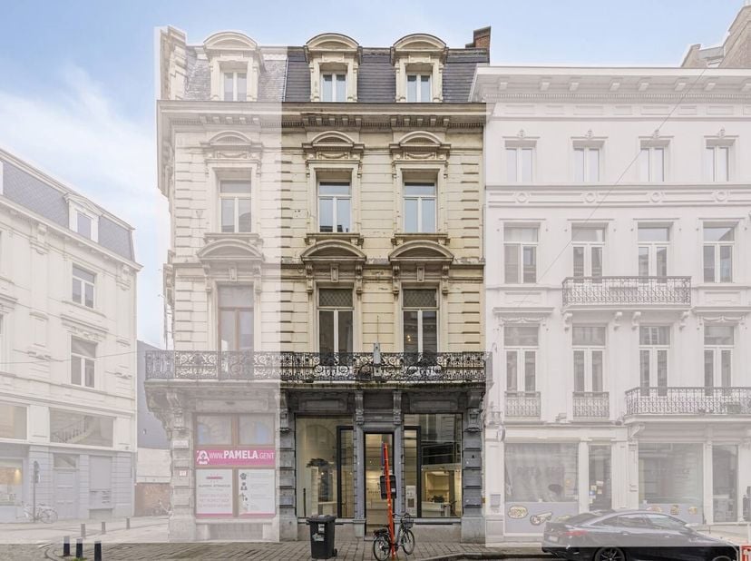 Dit karaktervolle gebouw voor gemengd gebruik ligt op een toplocatie aan de levendige Brabantdam in Gent. Het omvat een commerciële ruimte met mezzani