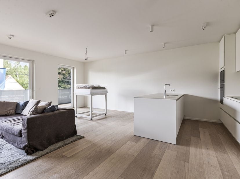 Le Domein Beverhof, situé sur la Beversesteenweg à Roeselare, comprend trois bâtiments séparés entourés d&#039;un magnifique jardin. Ce domaine exclusif et