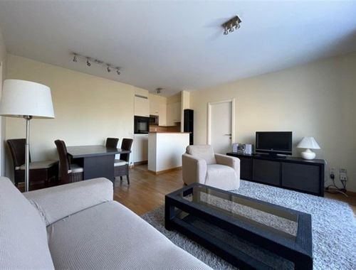                                         Appartement à louer à Etterbeek, € 1.650
