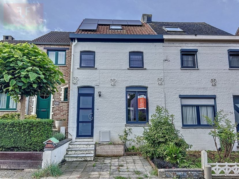 TE LAAT !!&lt;br /&gt;
Deze woning werd reeds verkocht!&lt;br /&gt;
Voor meer opportuniteiten check onze website www.vastgoed-ff.be&lt;br /&gt;
&lt;br /&gt;
Vlakbij het centr