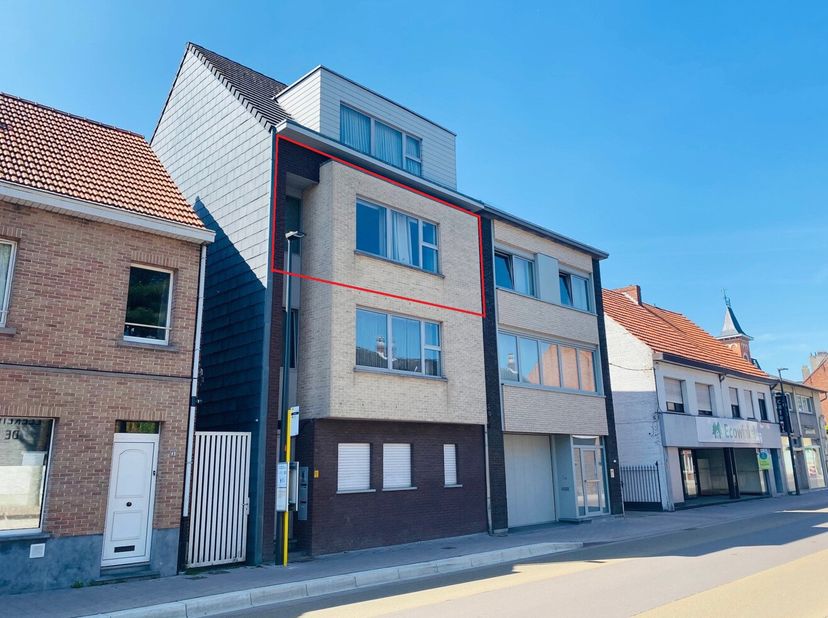 Centraal gelegen appartement met 2 slaapkamers en een mooi terras.&lt;br /&gt;
Welkom in uw nieuwe thuis! Dit appartement met 2 slaapkamers is de ideale ple