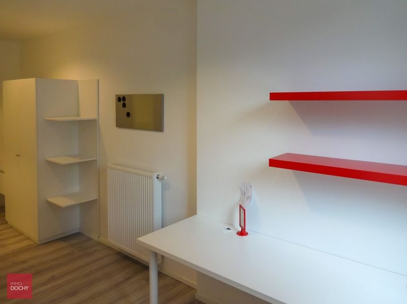 Bien professionnel à vendre
                    à 8500 Kortrijk