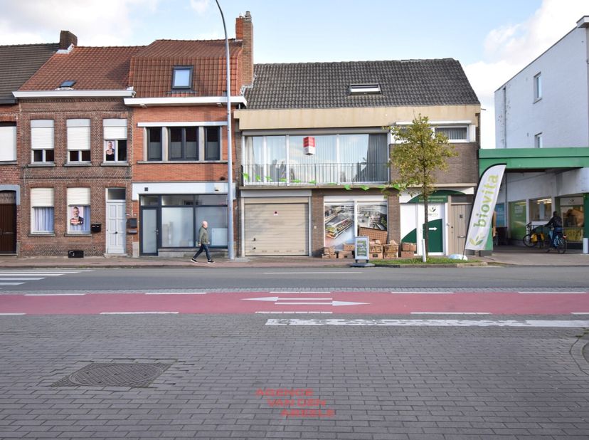 Maison à vendre
                    à 8200 Sint-Andries