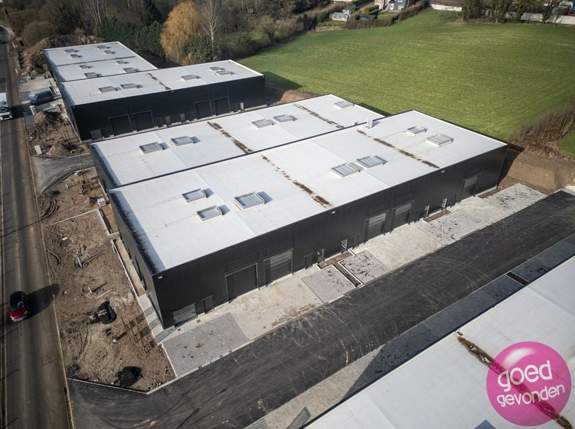 Bien professionnel à vendre
                    à 3700 Tongeren