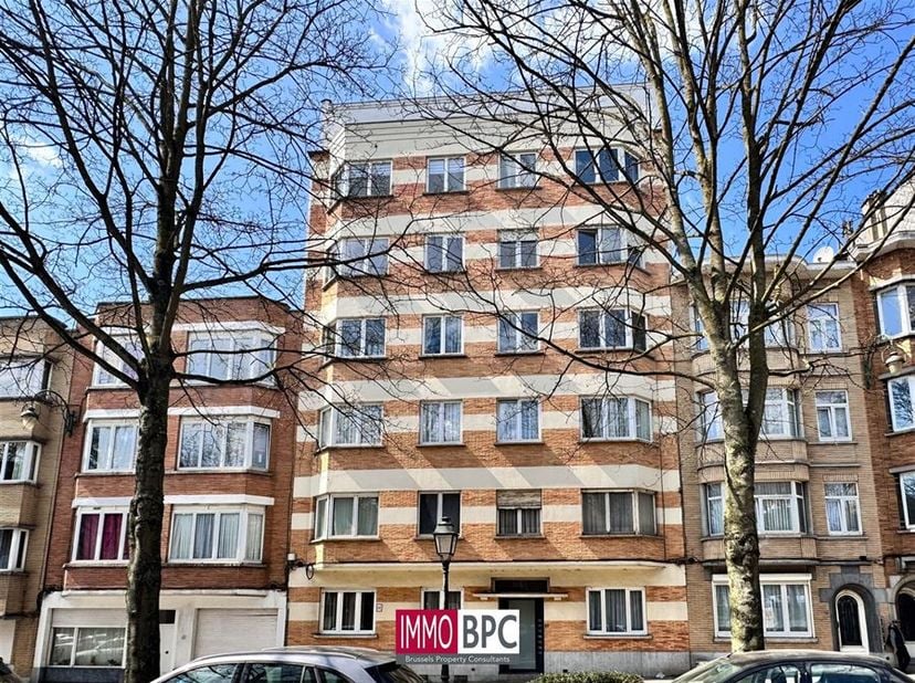 Ton nouveau chez-toi au Coeur  de Koekelberg !&lt;br /&gt;
À la recherche d&#039;un lieu cosy et prêt à emménager ? Cet appartement lumineux de 75 m² combine con