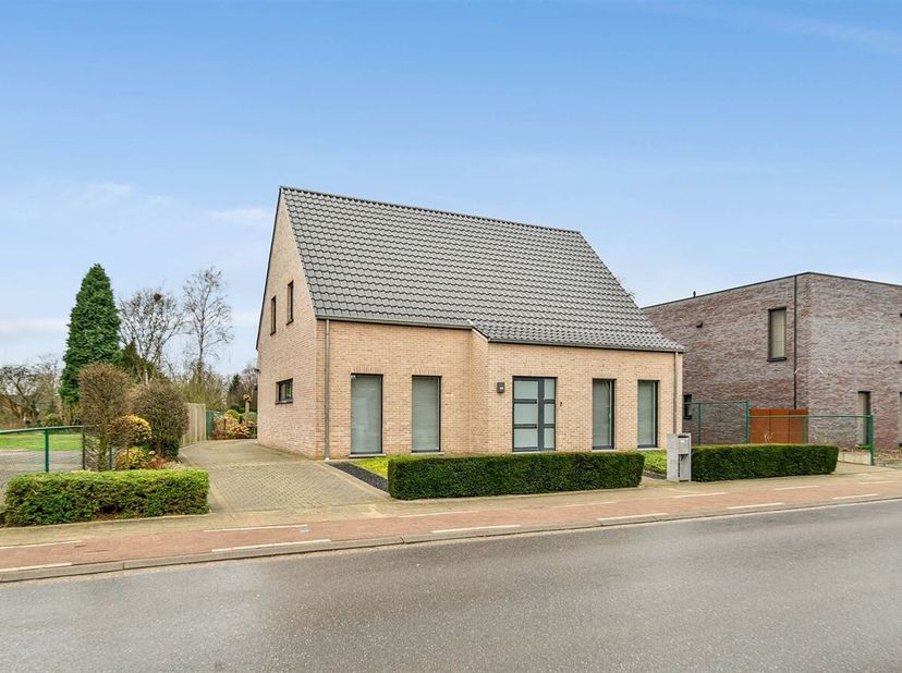 Maison à vendre
                    à 3581 Beverlo