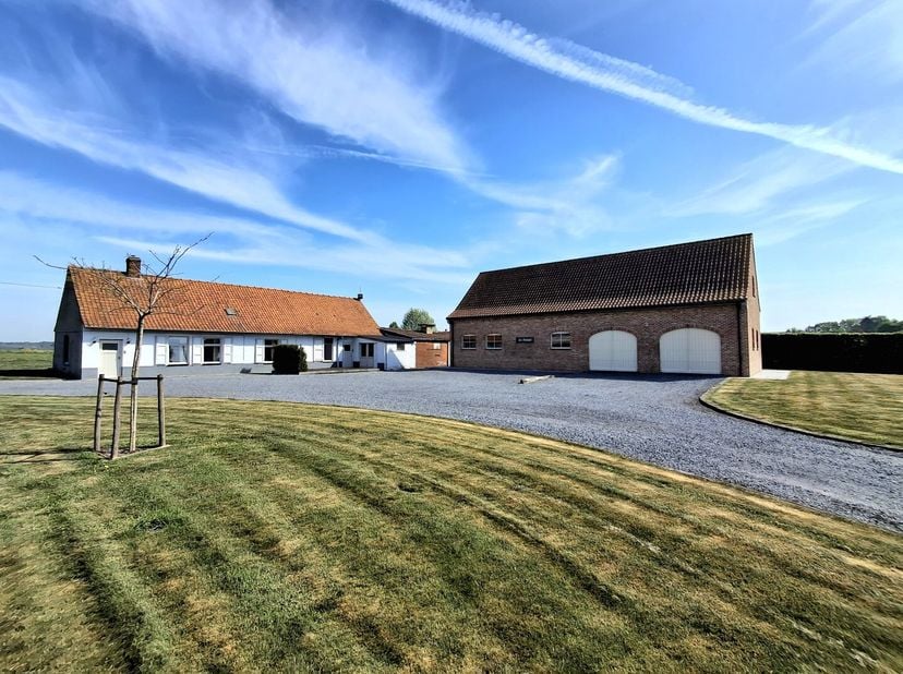 Maison à louer
                    à 8755 Ruiselede