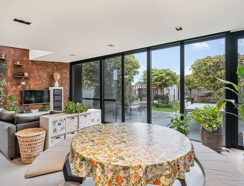                                         Woning te koop in Zottegem, € 549.000
