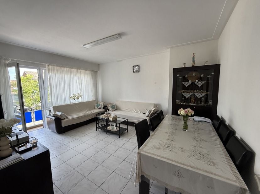 Appartement à louer
                    à 9300 Aalst
