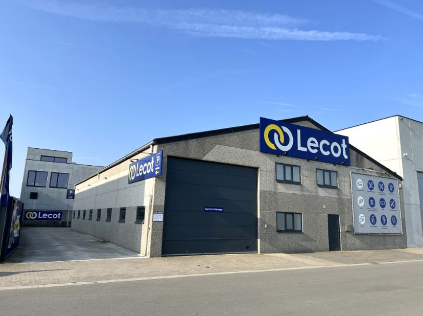 Bien professionnel à louer
                    à 8600 Diksmuide