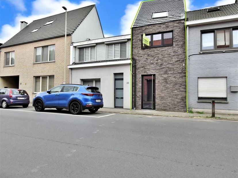 Mooie casco-nieuwbouwwoning te Beveren&lt;br /&gt;
In het centrum van Beveren bevindt zich deze mooie nieuwbouwwoning in casco winddicht staat. Een ideale o