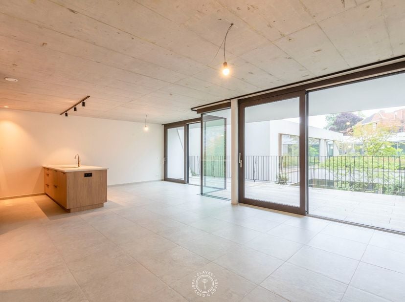 Welkom in dit exclusief nieuwbouwproject, bestaande uit 5 luxe appartementen. Deze appartementen zijn ontworpen met een prachtige architectonische uit