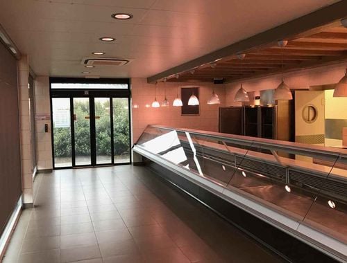                                         Handelszaak te huur in Hoeselt, € 1.150
