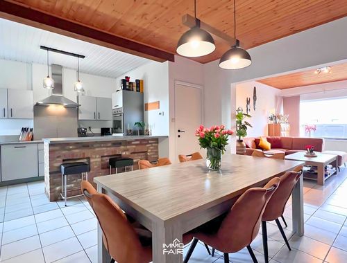                                         Maison à vendre à Nerem, € 249.000
