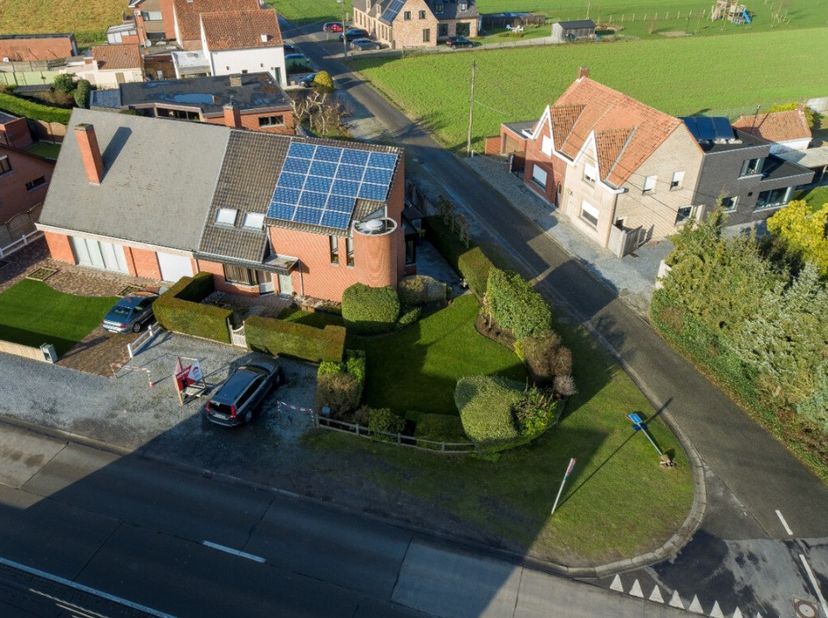 Huis te koop
                    in 8790 Waregem