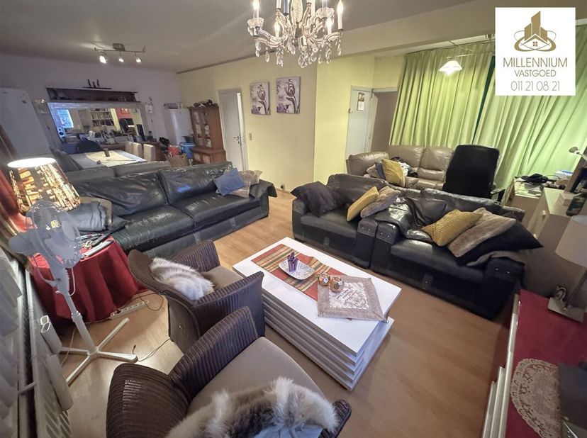 Ontdek dit prachtig gelegen appartement met 3 slaapkamers, ideaal voor starters of als investeringspand. &lt;br /&gt;
Dit appartement ligt op wandelafstand