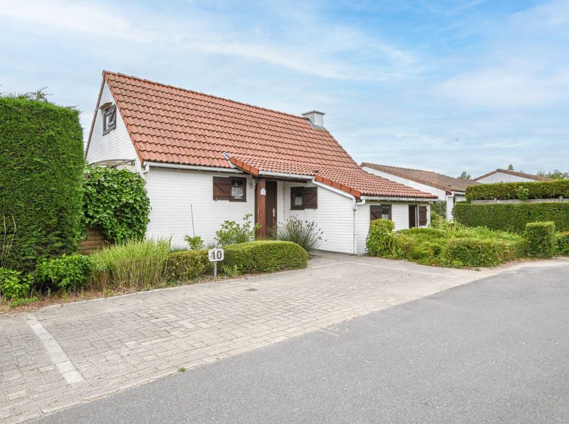 Kijkdag zaterdag 16/8 tussen 10-12u, op afspraak!&lt;br /&gt;
In een rustige en groene omgeving in de haan, bevindt zich dit vissershuisje gebouwd in 2001 e