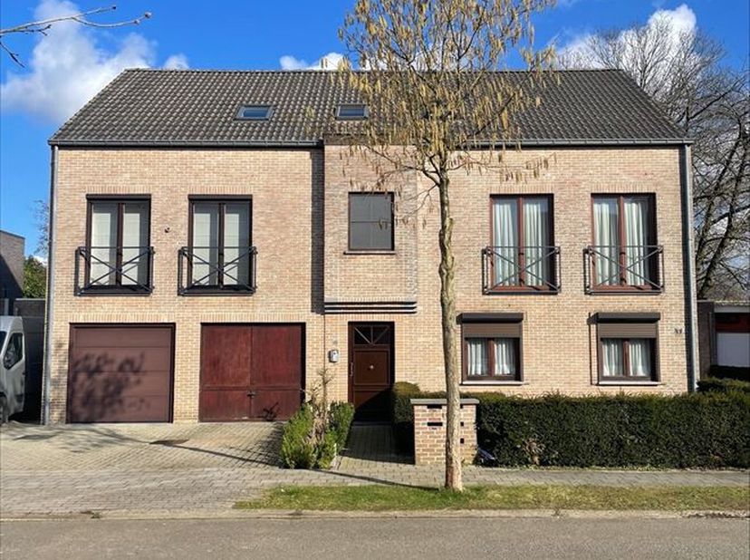 Appartement à vendre
                    à 2520 Ranst