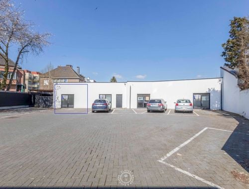                                         Kantoorruimte te huur in Temse, € 800
