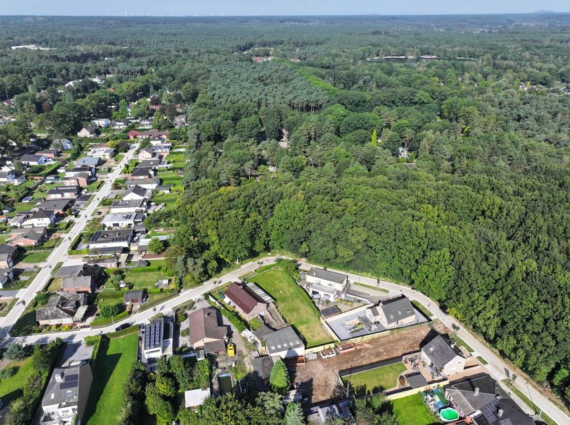 Terrain à vendre
                    à 3621 Rekem