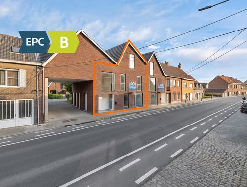                                         Usage mixte à vendre à Outrijve, € 389.000
