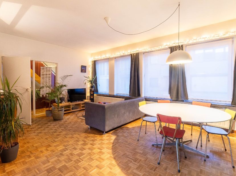 Bien professionnel à vendre
                    à 2530 Boechout