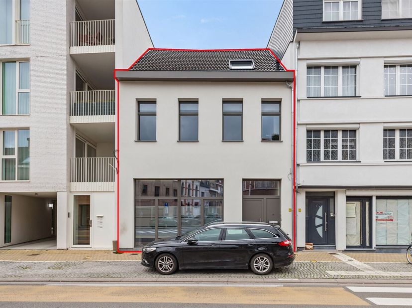 Bien professionnel à vendre
                    à 9200 Dendermonde