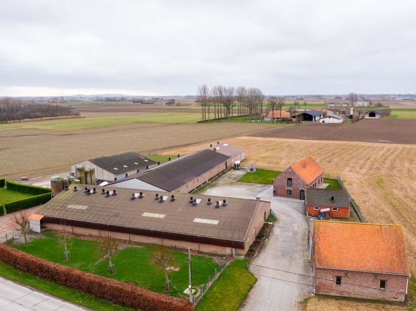 Maison à vendre
                    à 8691 Leisele