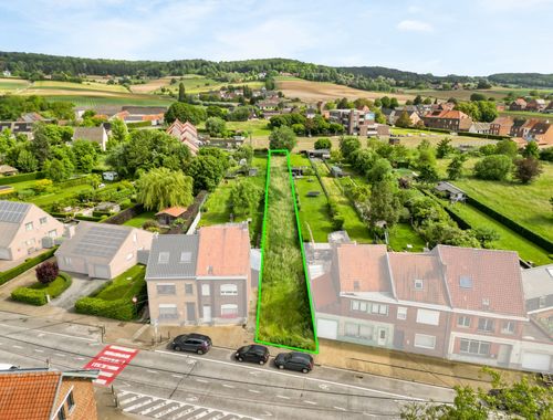                                         Terrain à bâtir à vendre à Amougies, € 99.000
