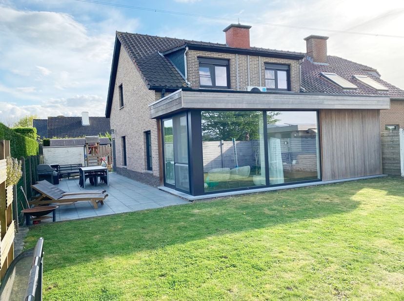 Maison à vendre
                    à 8540 Deerlijk