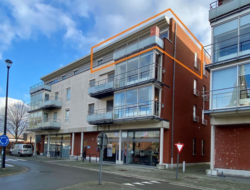                                         Penthouse te huur in Waasmunster, € 850
