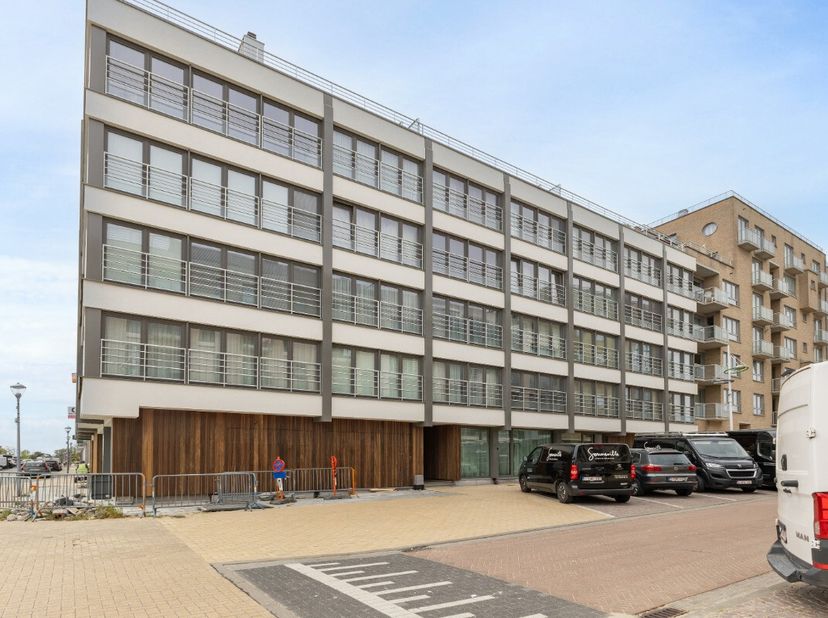 Zeebruges : Studio moderne à vendre à deux pas de la digue!Vous êtes à la recherche dun studio entièrement rénové, prêt à emménager? Ce studio situé d