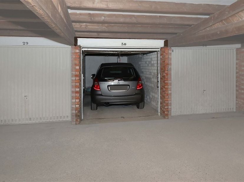 Garage à vendre
                    à 3500 Hasselt
