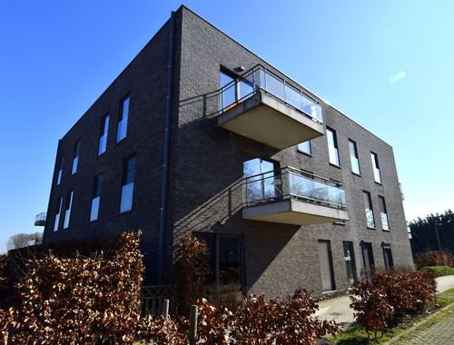                                         Gelijkvloers app. te koop in Heule, € 228.000
