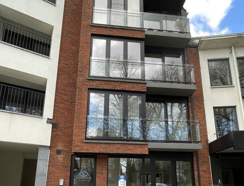                                         Commerce à louer à Scherpenheuvel, € 850
