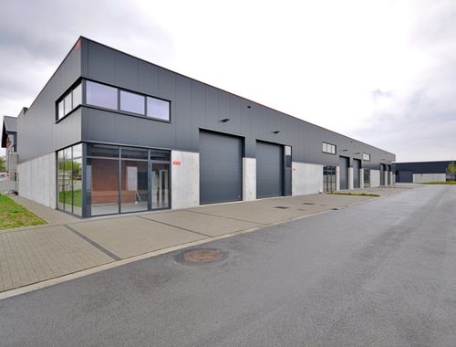                                         Bâtiment d’entreprise à vendre à Zwevegem, € 282.310
