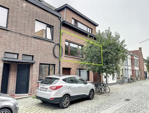                                         Appartement à louer à Lier, € 925
