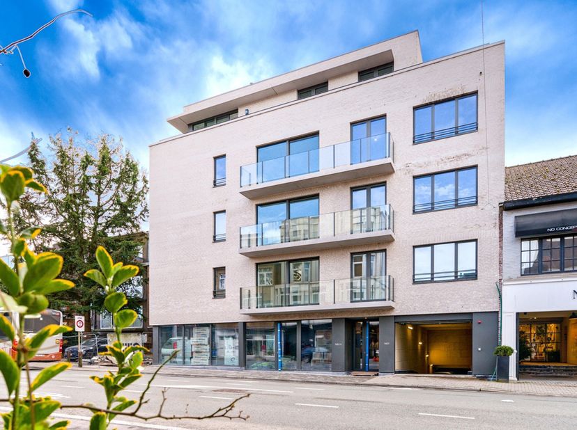 En plein coeur du Fort-Jaco, dans une toute nouvelle construction aux belles finitions , au premier étage d&#039;un magnifique appartement 1 chambre dévelo