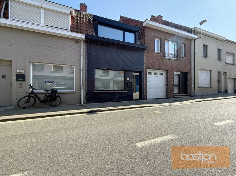 Maison à vendre
                    à 8930 Lauwe