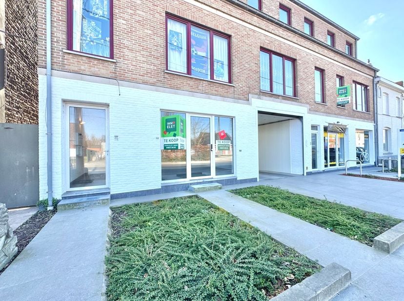 Instapklaar duplex appartement met 121 m² bruikbare woonoppervlakte en een ruim zuidgericht terras; Kleinschalige residentie; Mogelijkheid om thv nr 1